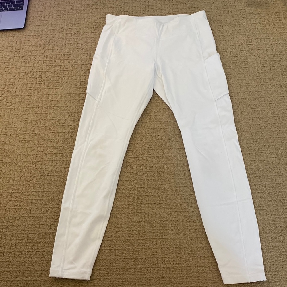 Lululemon Speed up Tight 28" in white